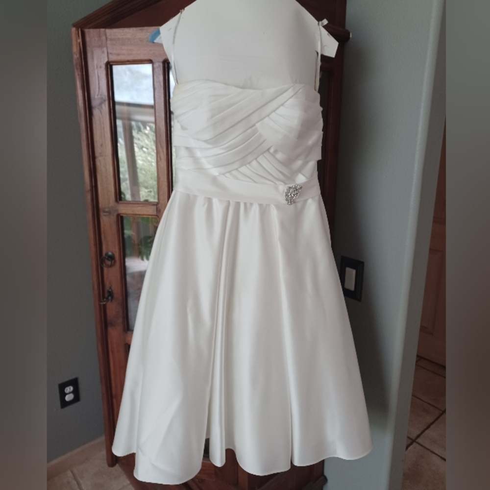 David's Bridal White Formal Or Wedding Dress